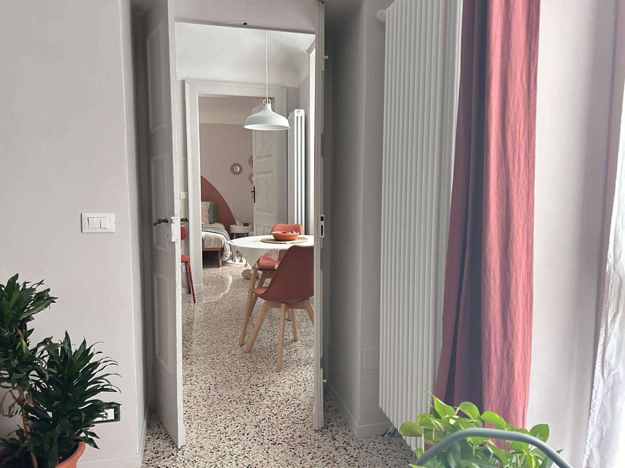 Casa Mafalda Trilocale In Centro Biella Eksteriør bilde